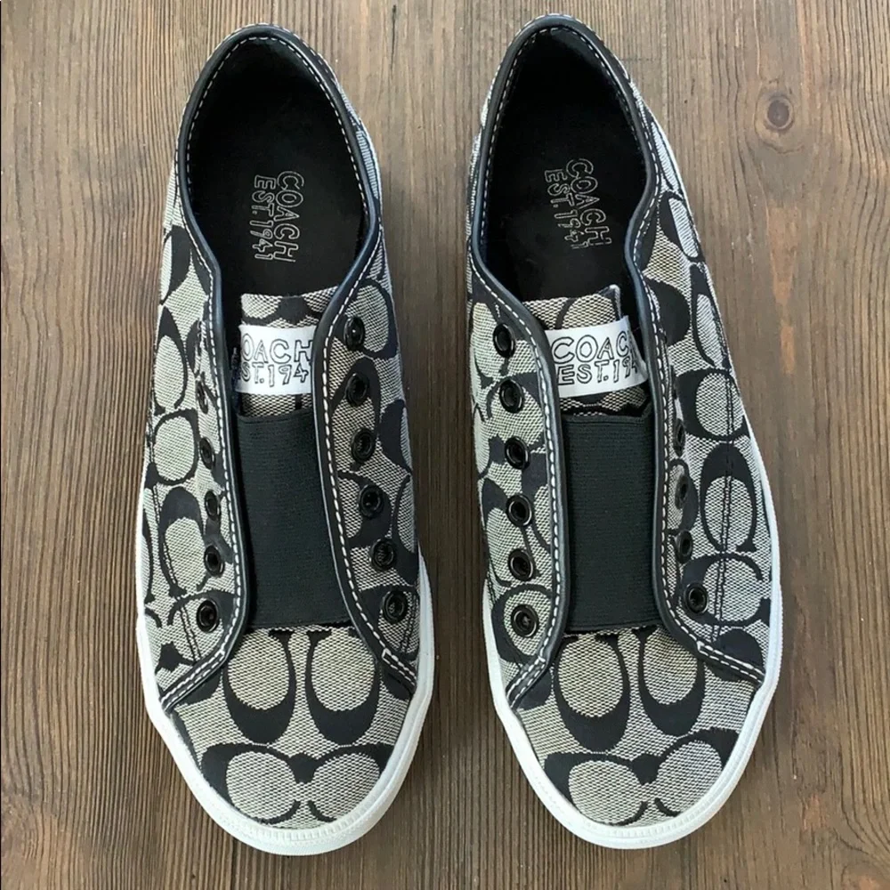 COACH🖤Like New Sneakers - Picture 1 of 12